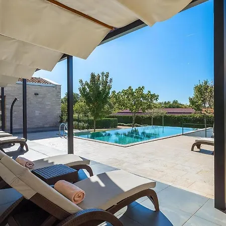 بيت للعطل Pet Friendly In Istria With Kitchen Sveti Petar u Sumi